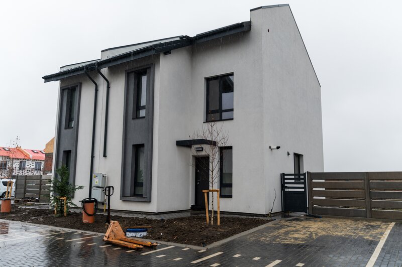 Magurele, Dumitrana de vanzare vila noua, finisata la cheie!